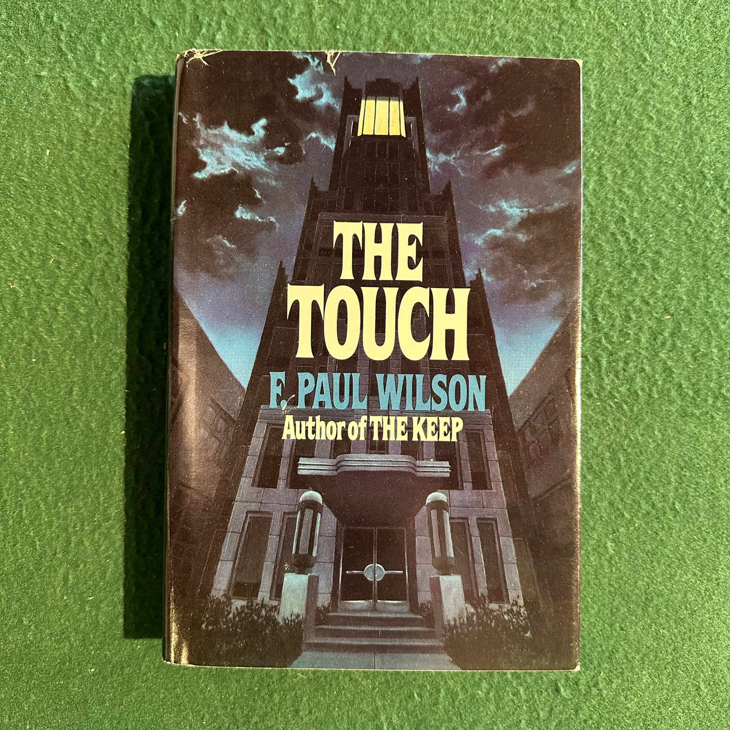 Vintage Horror Hardback: F Paul Wilson - The Touch BCE