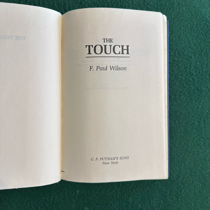 Vintage Horror Hardback: F Paul Wilson - The Touch BCE