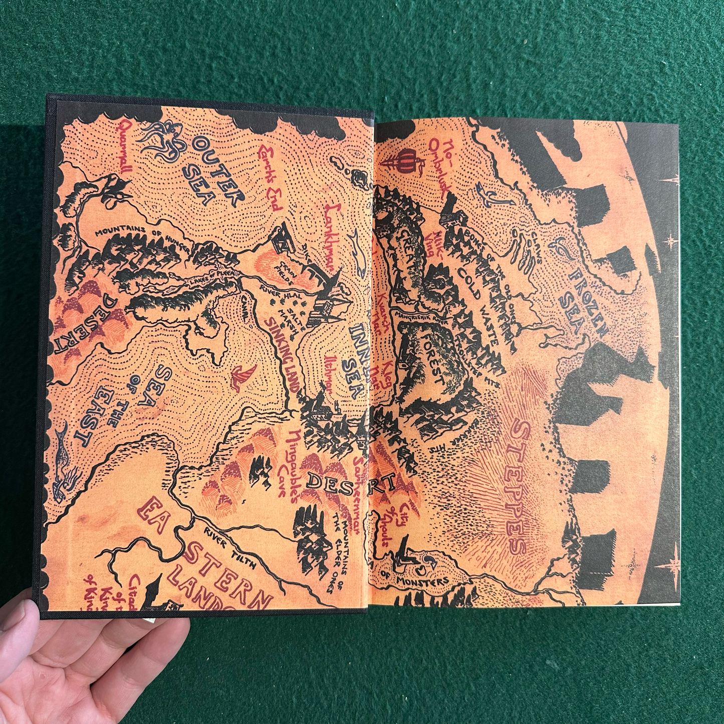 Vintage Fantasy Hardback: Fritz Leiber - Ill Met in Lankhmar