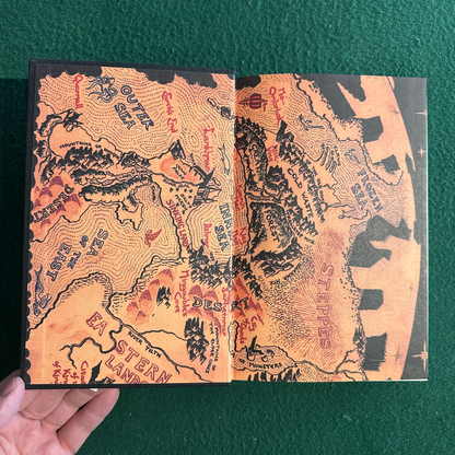 Vintage Fantasy Hardback: Fritz Leiber - Ill Met in Lankhmar