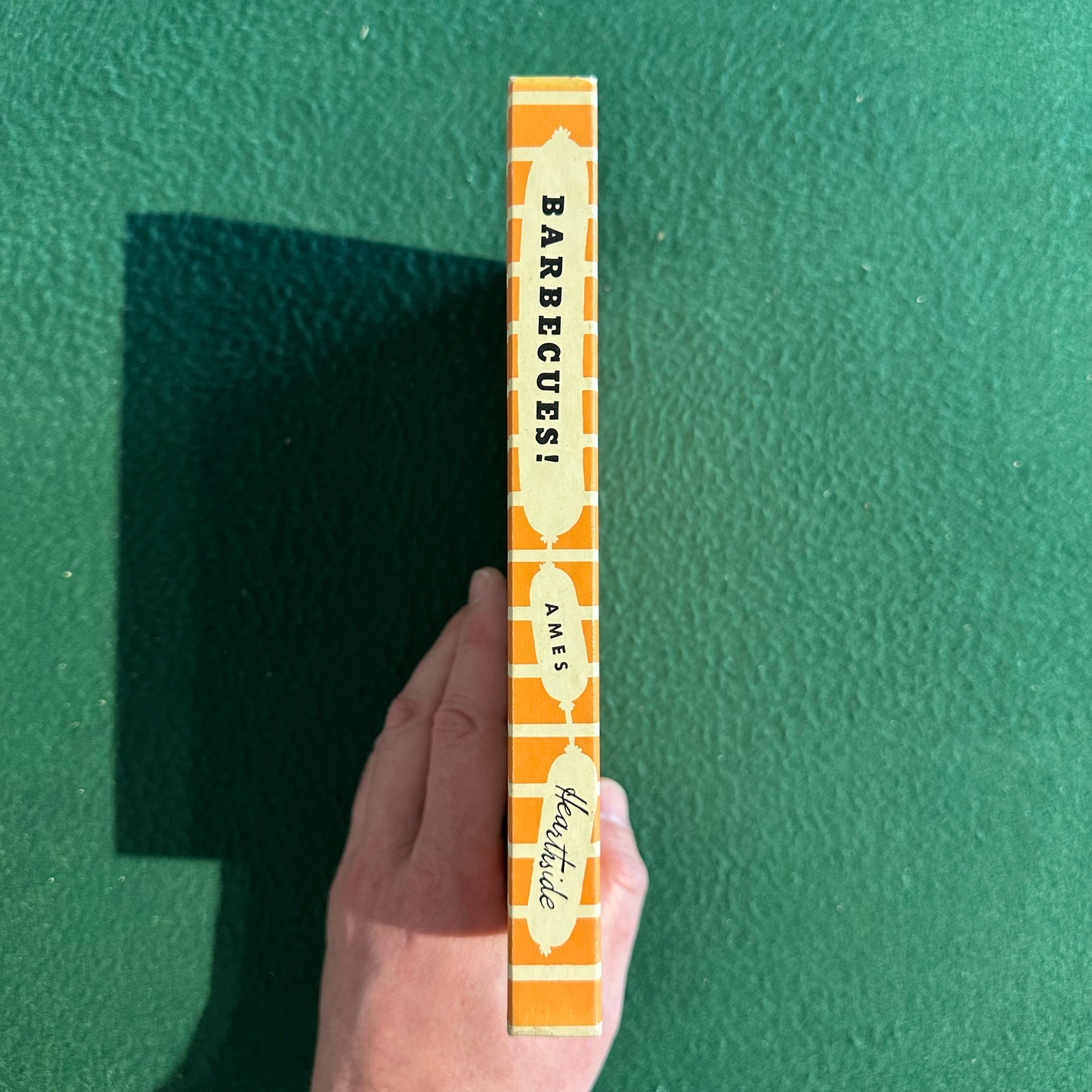 Vintage Non-Fiction Hardback: Mark and Roberta Ames - Barbecues!