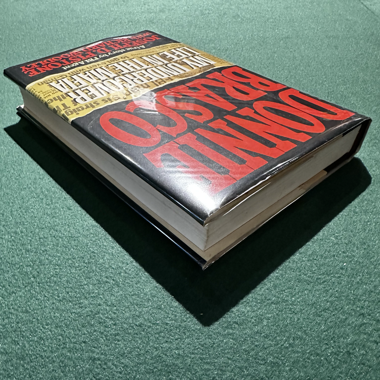 Vintage Non-Fiction Hardback: Joseph D Pistone and Richard Woodley - Donnie Brasco FIRST EDITION / PRINTING