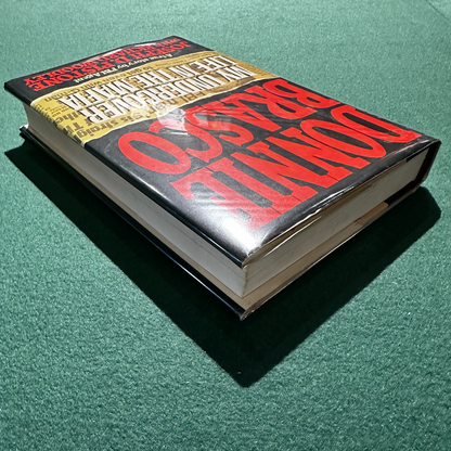 Vintage Non-Fiction Hardback: Joseph D Pistone and Richard Woodley - Donnie Brasco FIRST EDITION / PRINTING