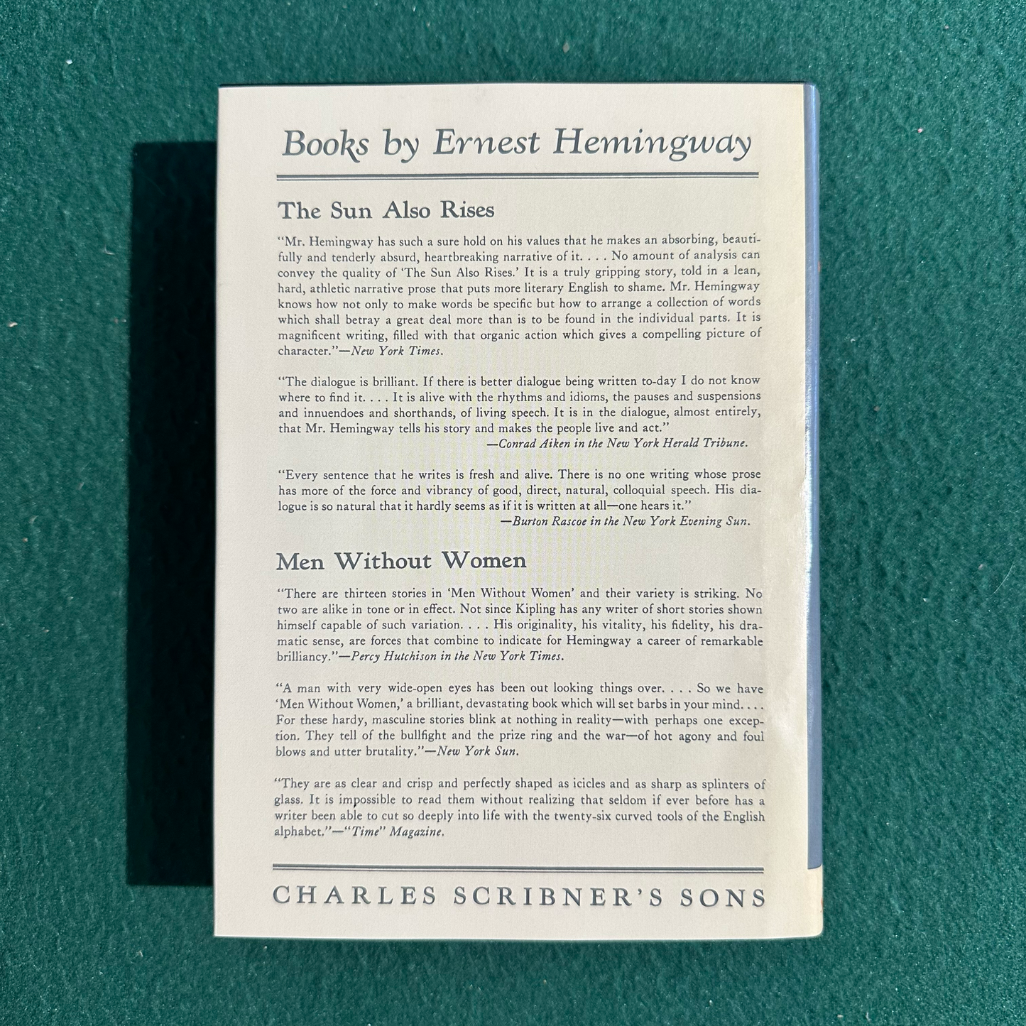 Vintage Fiction Hardback: Ernest Hemingway - A Farewell to Arms FIRST EDITION FACSIMILE