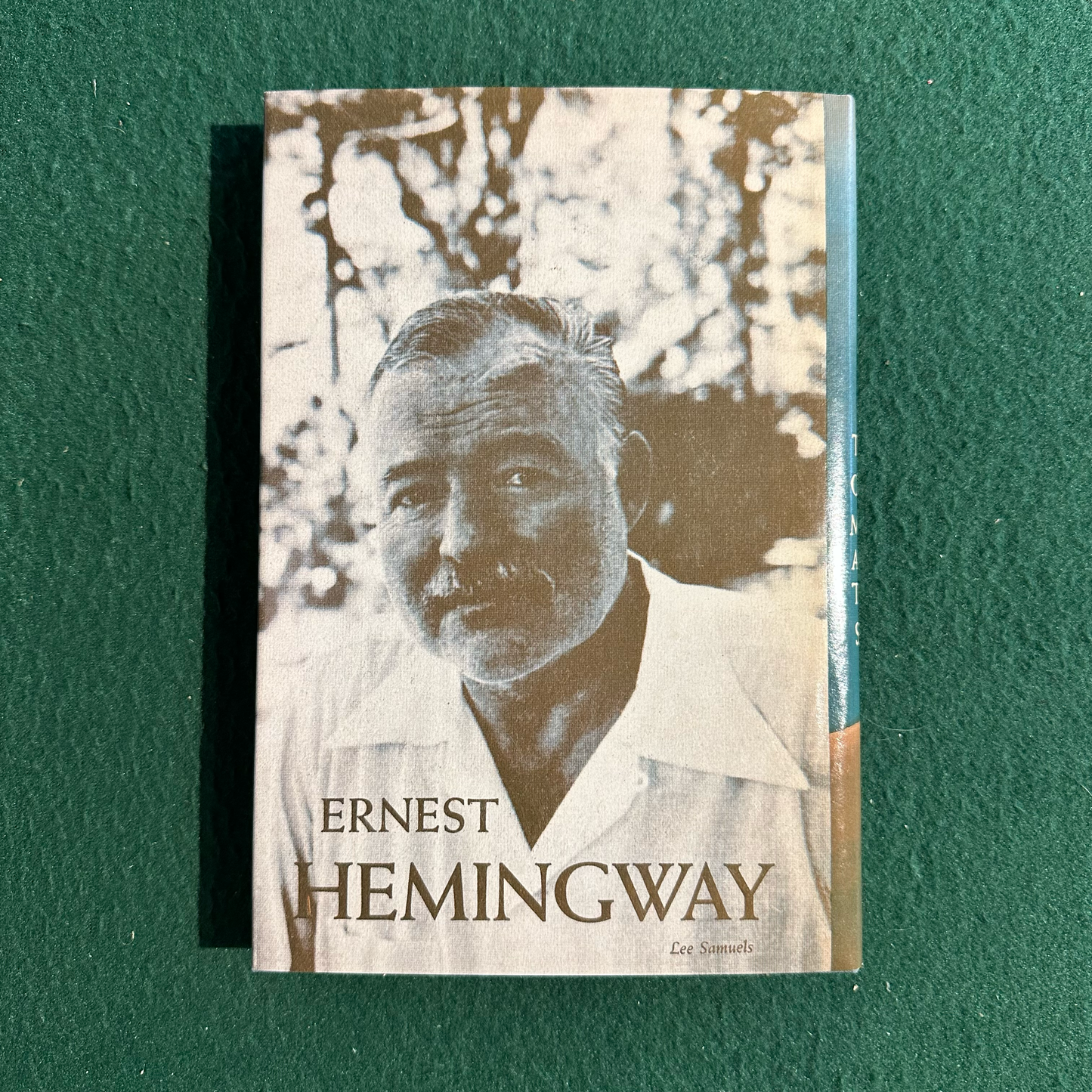 Vintage Fiction Hardback: Ernest Hemingway - The Old Man and the Sea FIRST EDITION FACSIMILE