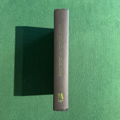 Fiction Hardback: Zadie Smith - The Fraud SIGNED FIRST EDITION