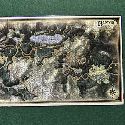 Dungeons & Dragons Hardback: Curse of Strahd with DM Screen FIRST PRINT
