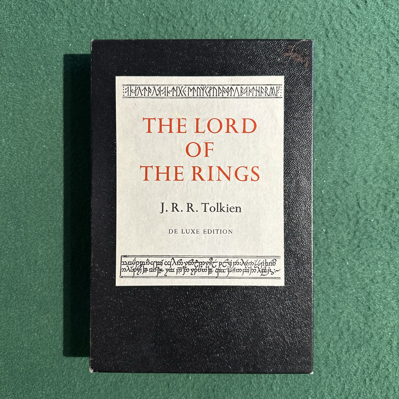 Vintage Fantasy Hardback: JRR Tolkien - The Lord of the Rings De Luxe Edition SIXTH PRINTING