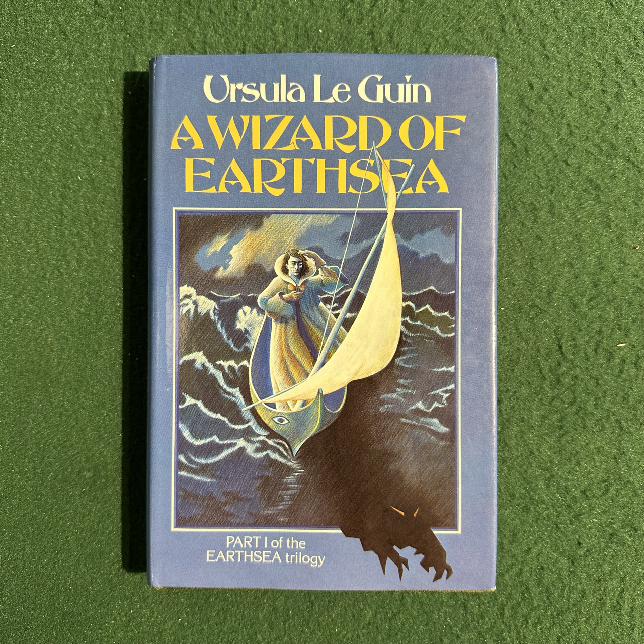 Vintage Fantasy Hardback: Ursula K Le Guin - A Wizard of Earthsea FOURTH UK PRINTING