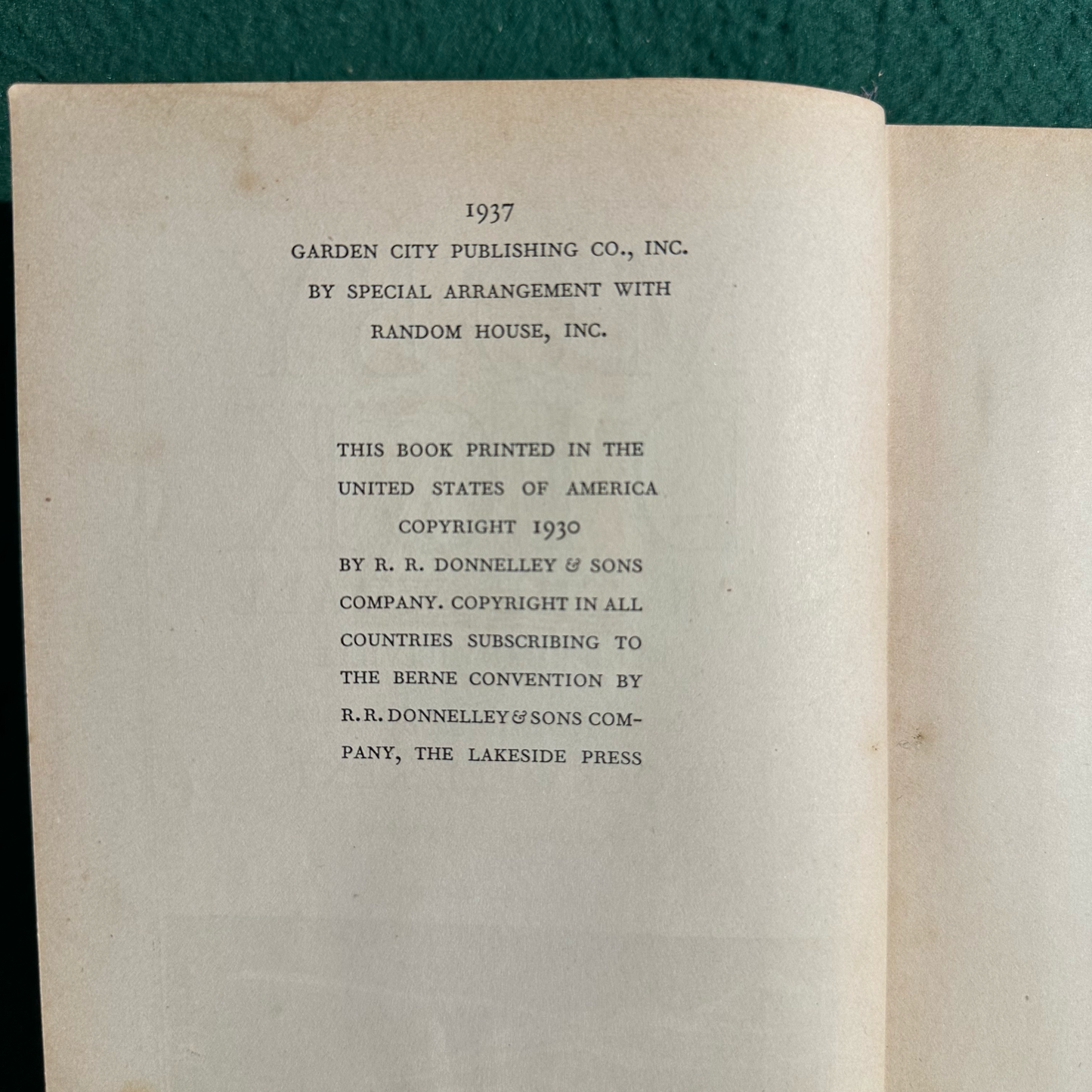 Antique Fiction Hardback: Herman Melville - Moby Dick or The Whale 1937
