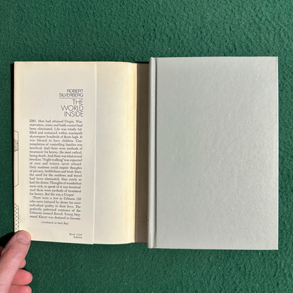 Vintage Sci-Fi Hardback: Robert Silverberg - The World Inside BCE