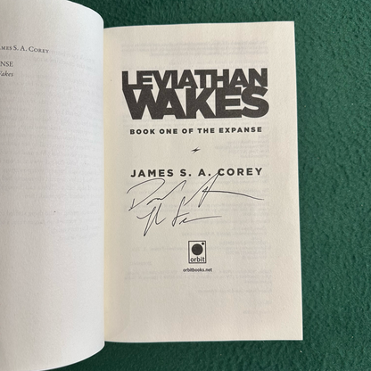 Sci-Fi Paperback: James S A Corey - Leviathan Wakes DOUBLE SIGNED