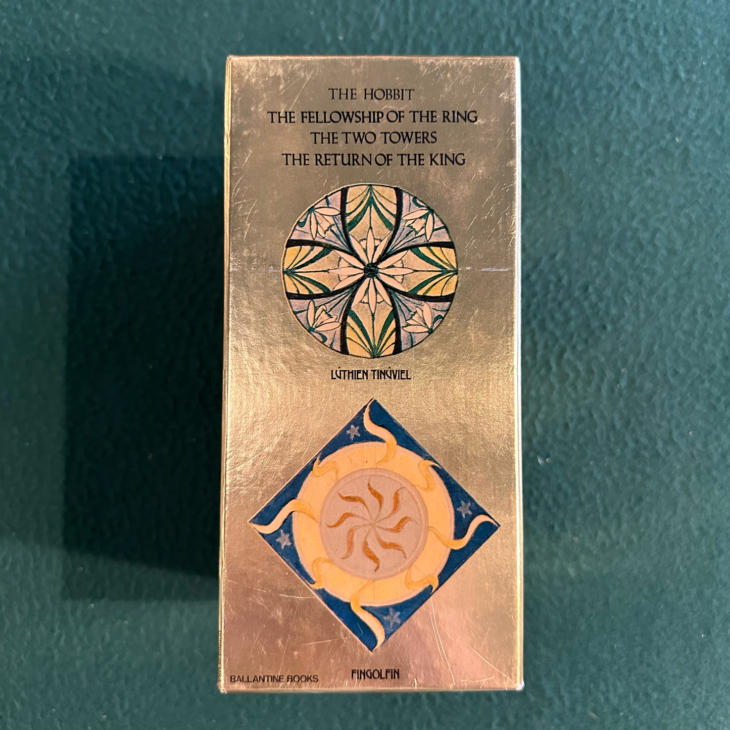 Vintage Fantasy Paperbacks: JRR Tolkien - The Hobbit and The Lord of the Rings Box Set