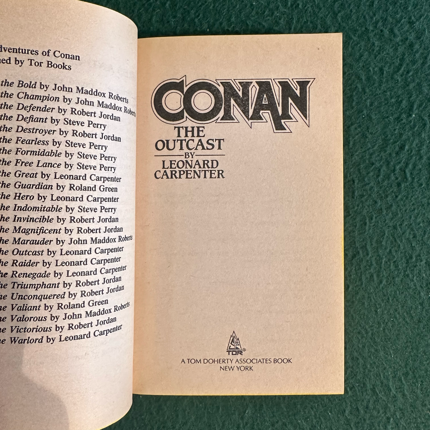 Vintage Fantasy Paperback: Leonard Carpenter - Conan the Outcast FIRST PRINTING
