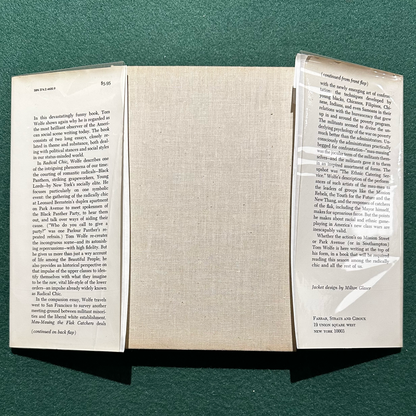 Vintage Fiction Hardback: Tom Wolfe - Radical Chic &amp; Mau-Mauing the Flak Catchers FIRST EDITION