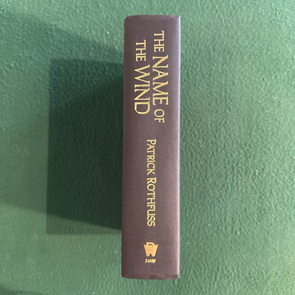 Fantasy Hardcover: Patrick Rothfuss - The Name of the Wind SIGNED