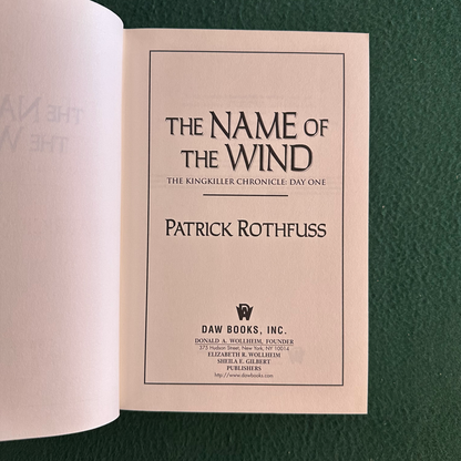 Fantasy Hardcover: Patrick Rothfuss - The Name of the Wind SIGNED