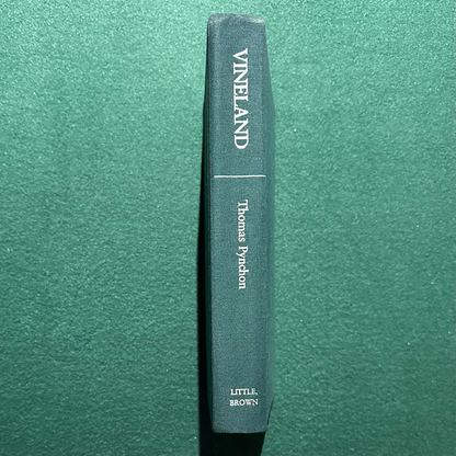 Vintage Fiction Hardback: Thomas Pynchon - Vineland FIRST EDITION/PRINTING