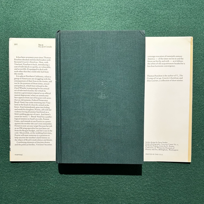 Vintage Fiction Hardback: Thomas Pynchon - Vineland FIRST EDITION/PRINTING