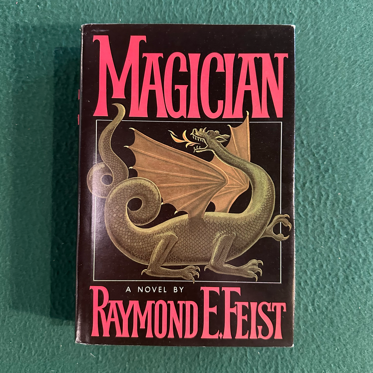 Vintage Fantasy Hardcover: Raymond E Feist - Magician BCE