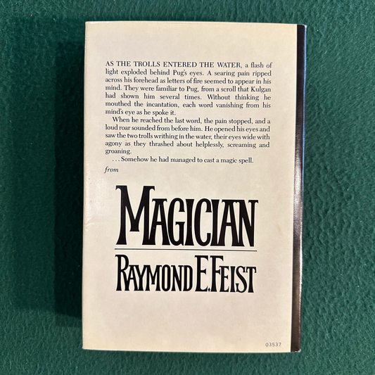 Vintage Fantasy Hardback: Raymond E Feist - Magician BCE
