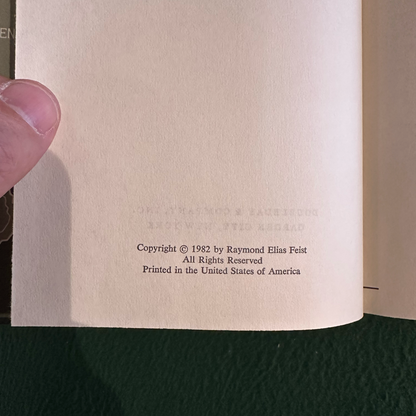 Vintage Fantasy Hardcover: Raymond E Feist - Magician BCE