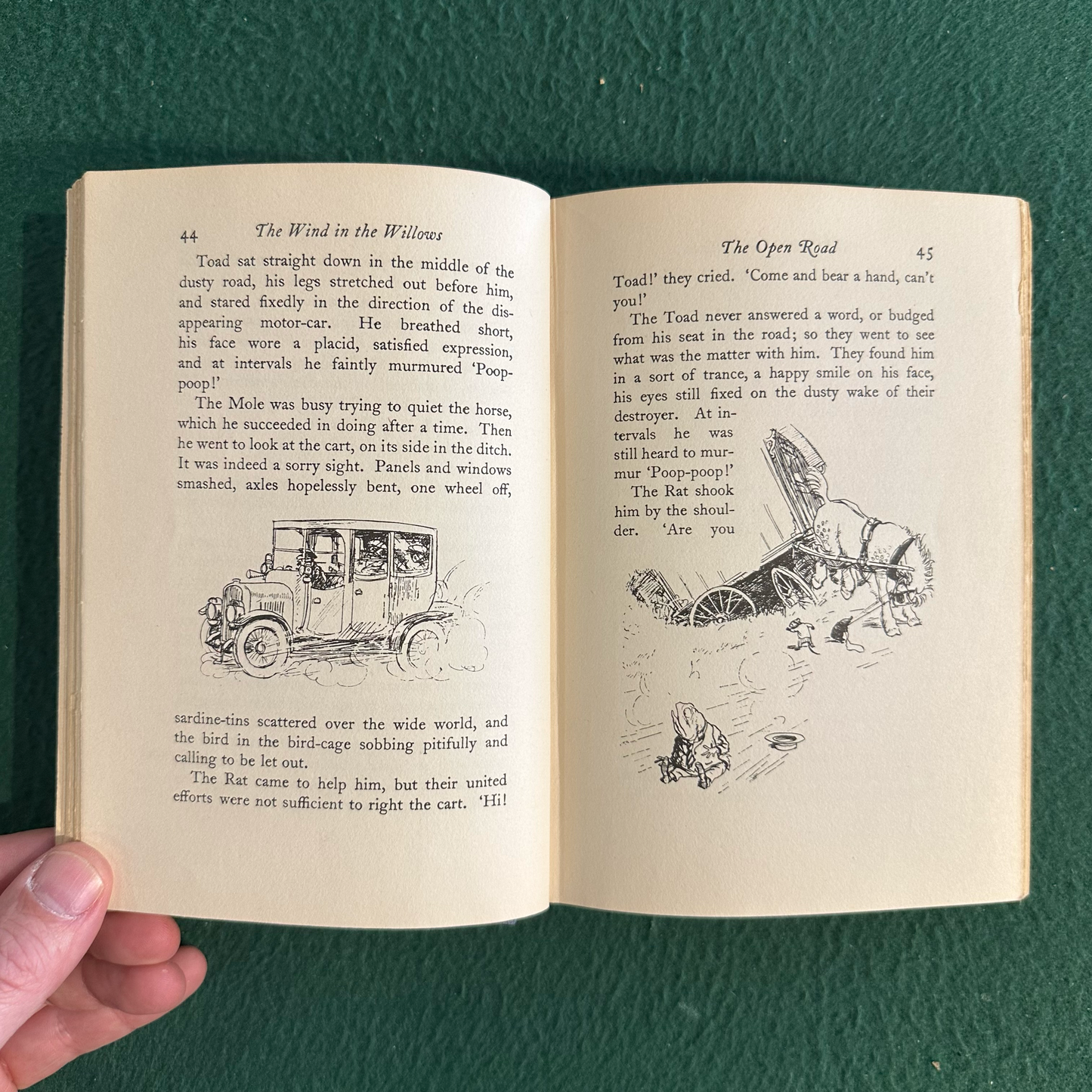 Vintage Fiction Hardback: Kenneth Grahame - The Wind in the Willows Illustrated THIRD EDITION