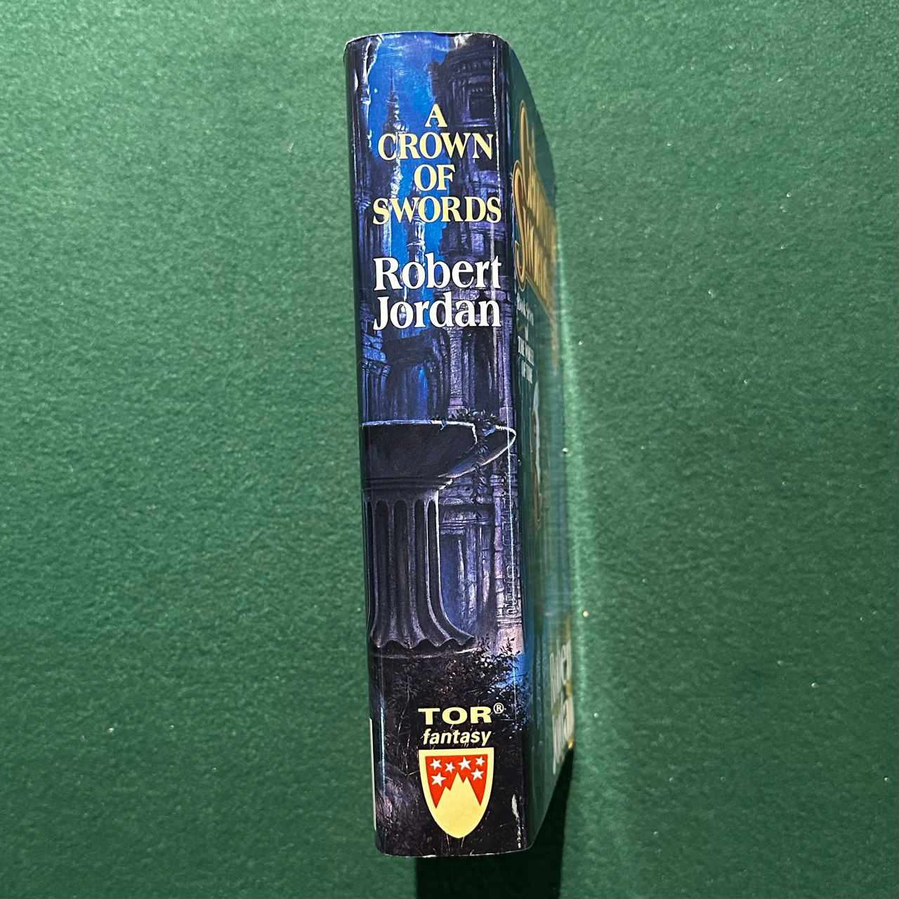 Vintage Fantasy Hardback: Robert Jordan - A Crown of Swords, Book 7 of The Wheel of Time SIGNED FIRST EDITION/PRINTING