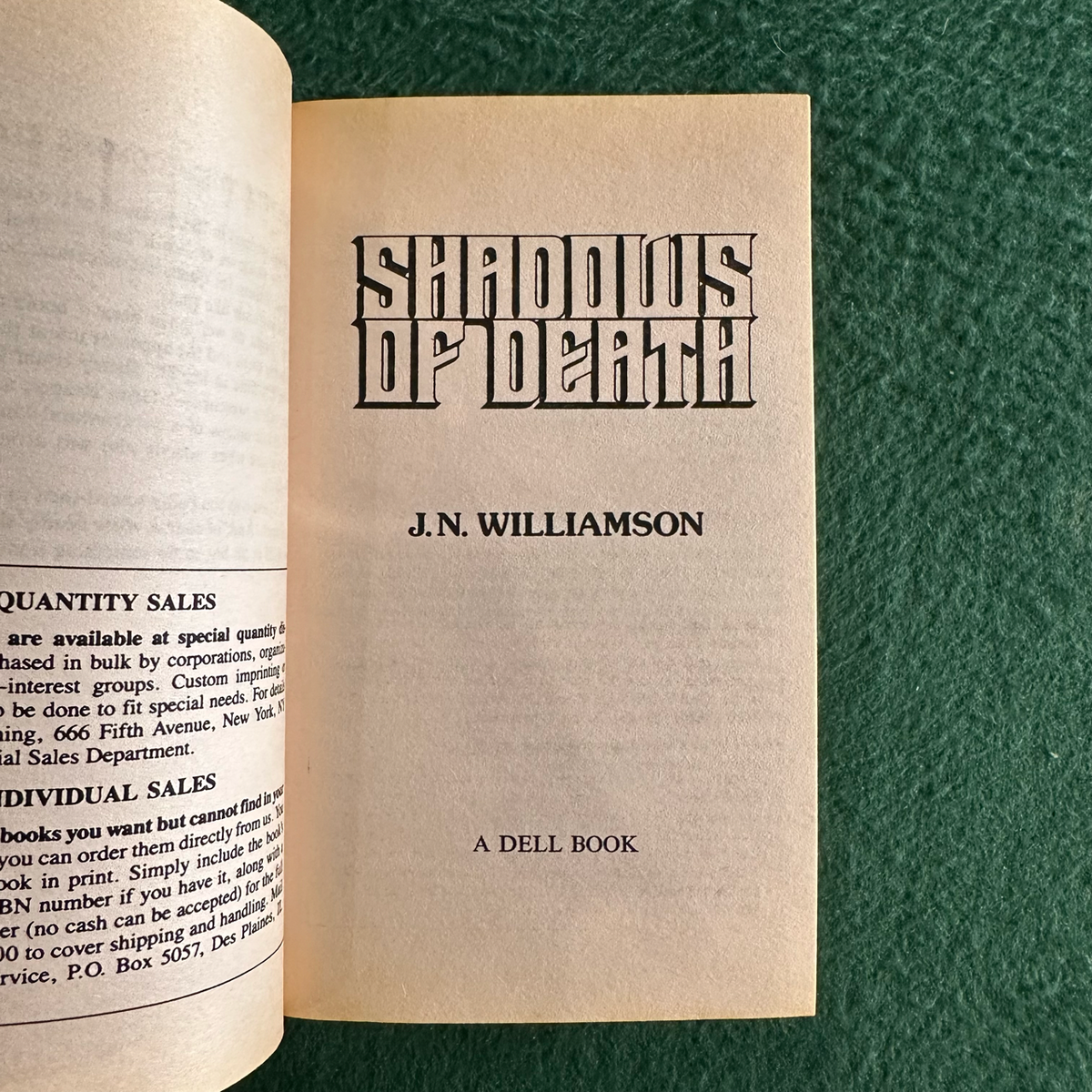 Vintage Horror Paperback: J N Williamson - Shadows of Death FIRST PRINTING