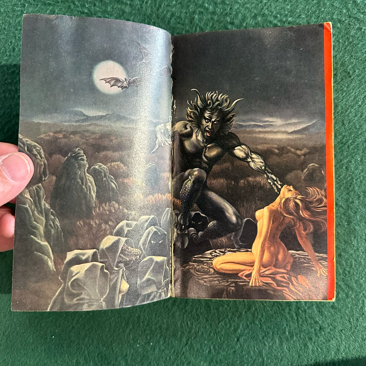 Vintage Horror Paperback: Jane Parkhurst - Isobel FIRST PRINTING