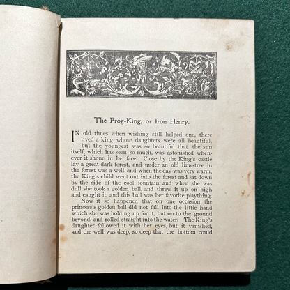 Antique Fiction Hardback: The Brothers Grimm - Fairy Tales, Altemus