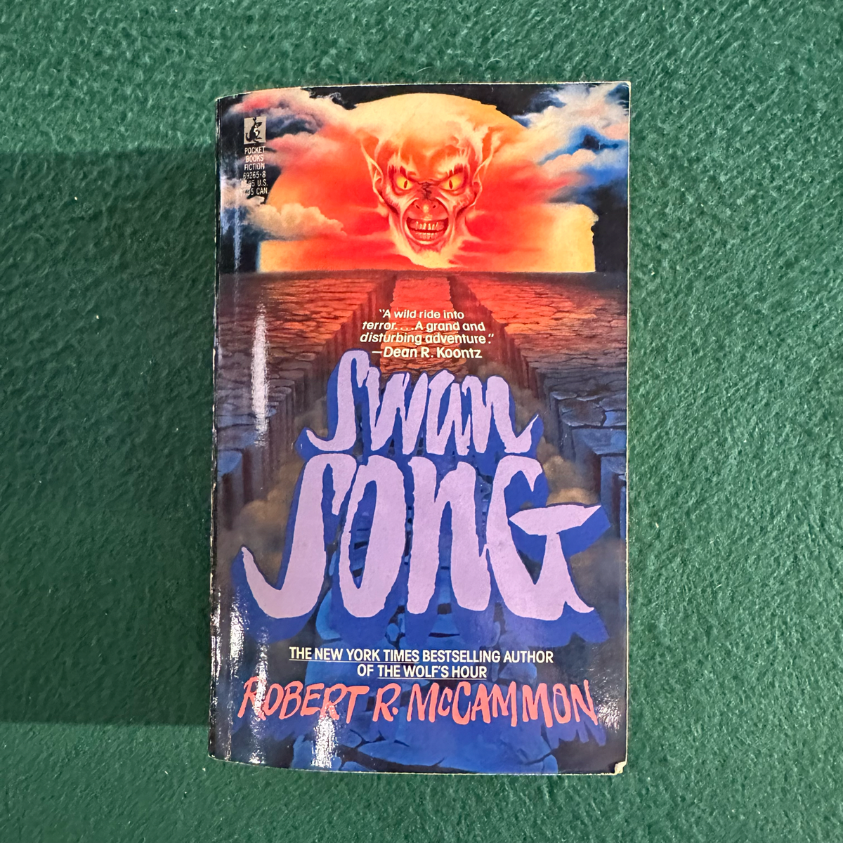 Vintage Horror Paperback: Robert R McCammon - Swan Song