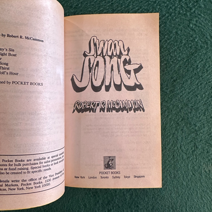 Vintage Horror Paperback: Robert R McCammon - Swan Song