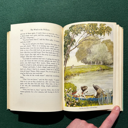 Vintage Fiction Hardback: Kenneth Graham - The Wind in the Willows