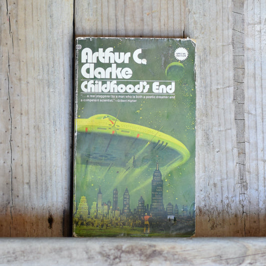 Vintage Sci-fi Paperback: Arthur C Clarke - Childhood's End