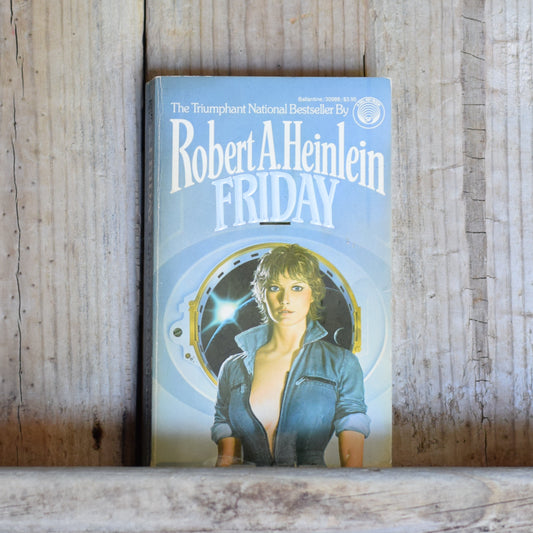 Vintage Sci-fi Paperback: Robert A Heinlein - Friday