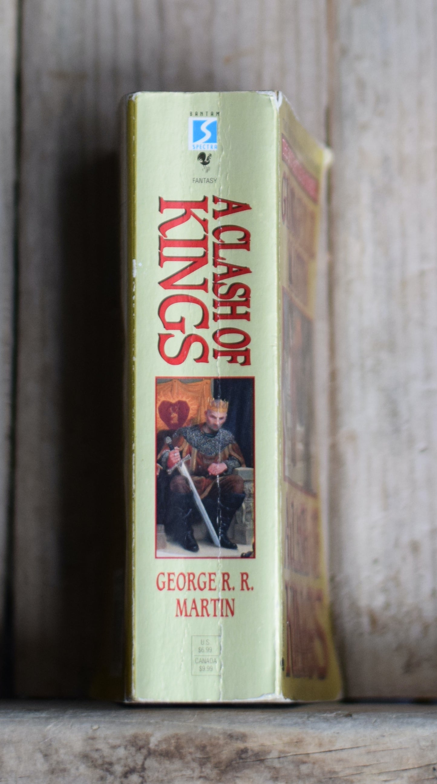 Fantasy Paperback: George RR Martin - A Clash of Kings SECOND PRINTING