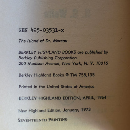 Vintage Sci-fi Paperback: H G Wells - The Island of Dr. Moreau