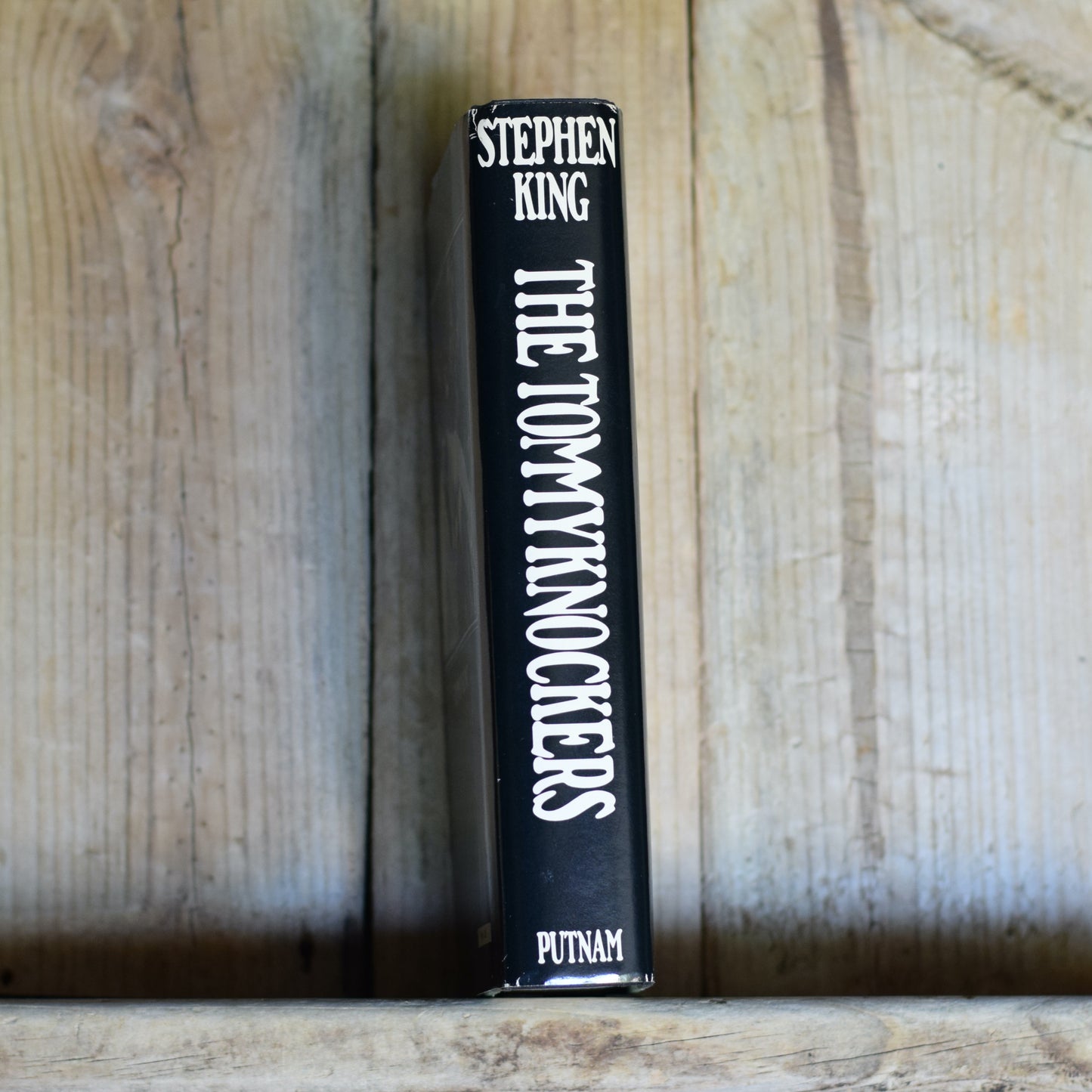 Vintage Horror Hardback: Stephen King - The Tommyknockers BOMC
