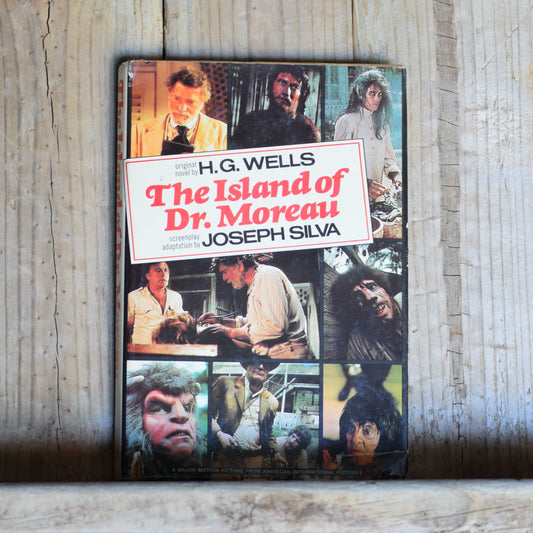 Vintage Fiction Hardback: HG Wells and Joseph Silva - The Island of Dr. Moreau BCE