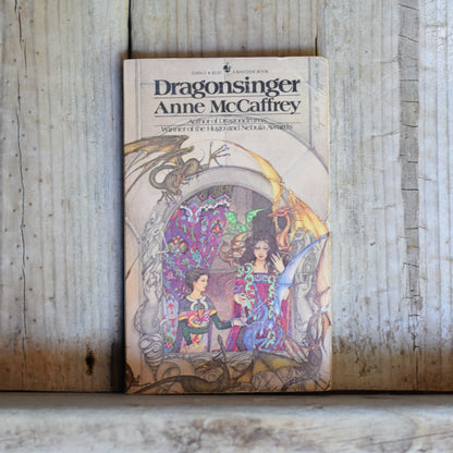 Vintage Fantasy Paperback: Anne McCaffrey - Dragonsinger