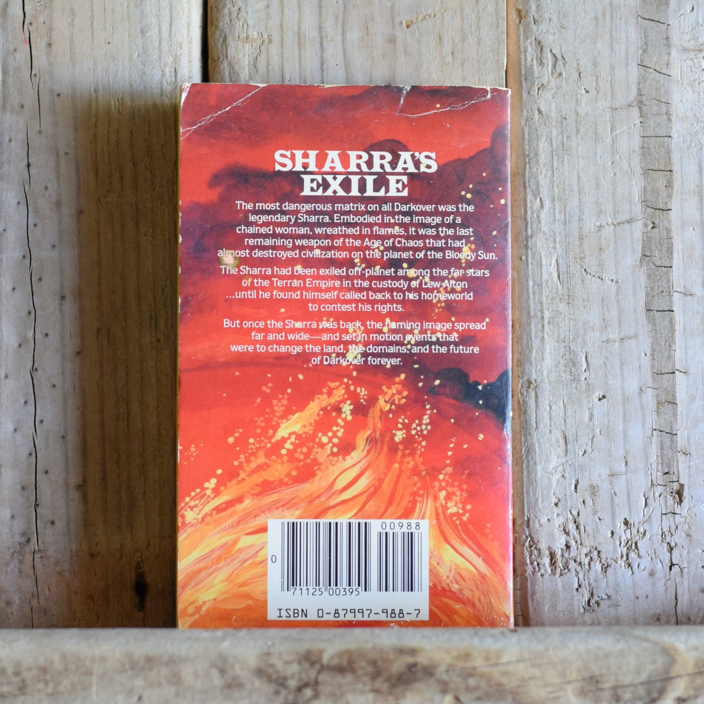 Vintage Fantasy Paperback: Marion Zimmer Bradley - Sharra's Exile, A Darkover Novel