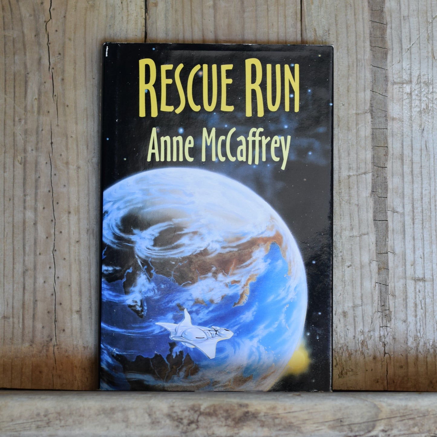 Vintage Sci-fi Hardback: Anne McCaffrey - Rescue Run