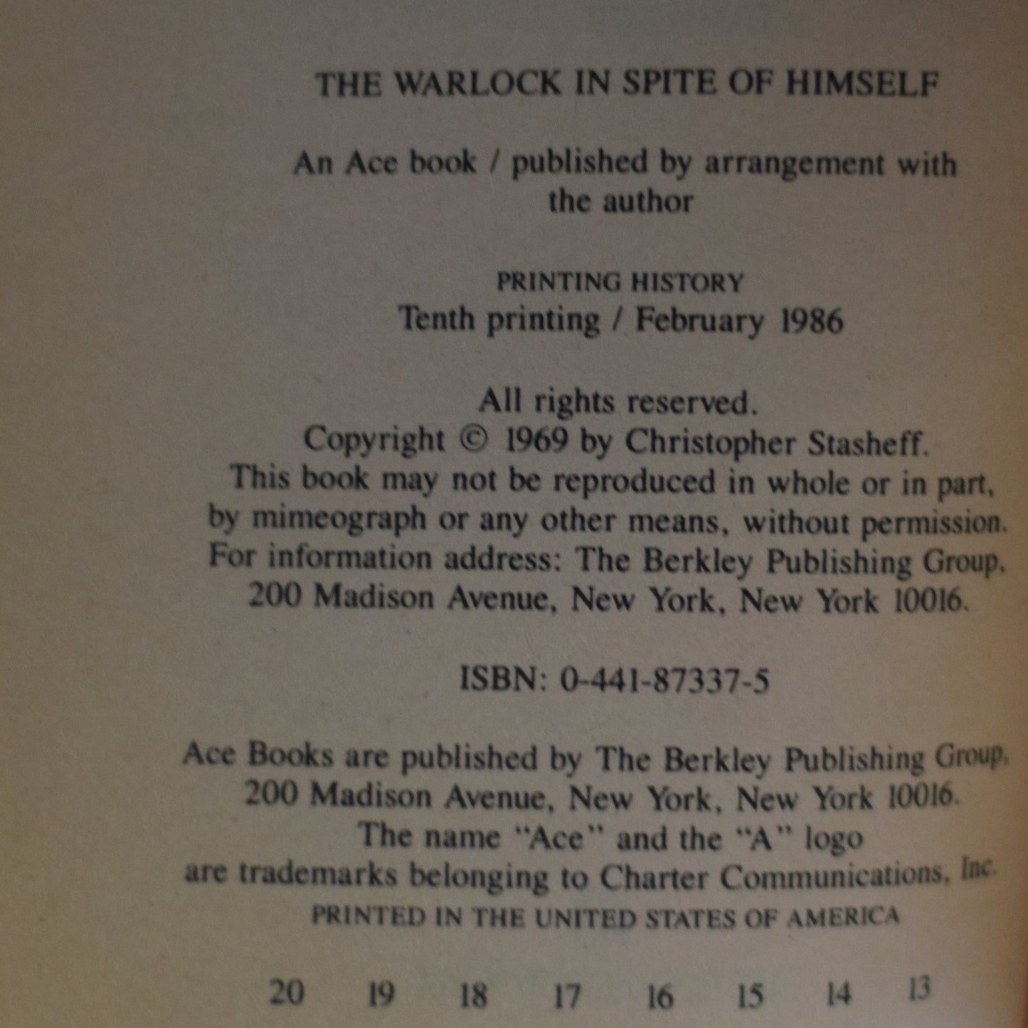 Vintage Fantasy Paperback: Christopher Stasheff - The Warlock in Spite of Himself
