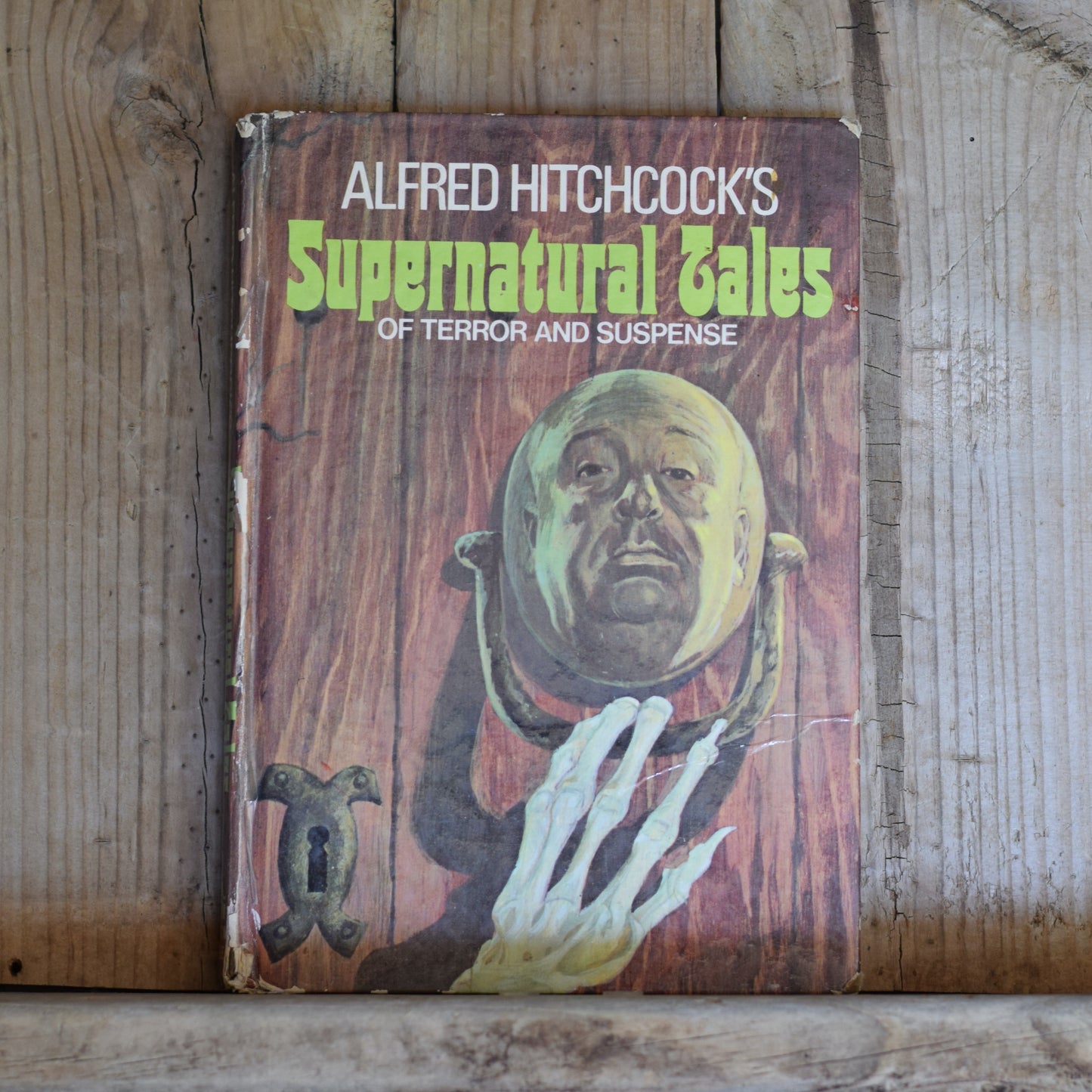 Vintage Horror Hardback: Alfred Hitcock's Supernatural Tales of Terror and Suspense