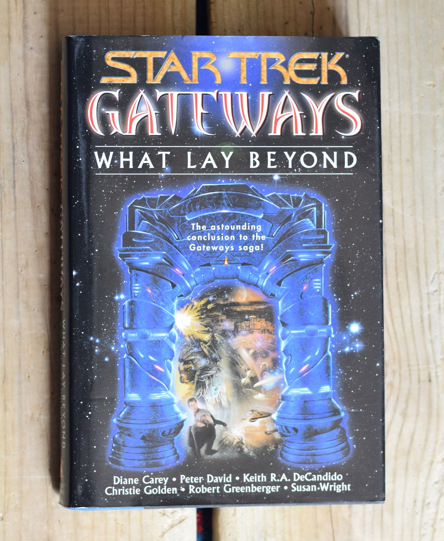 Vintage Sci-fi Hardback Novel: Star Trek Gateways - What Lay Beyond FIRST EDITION