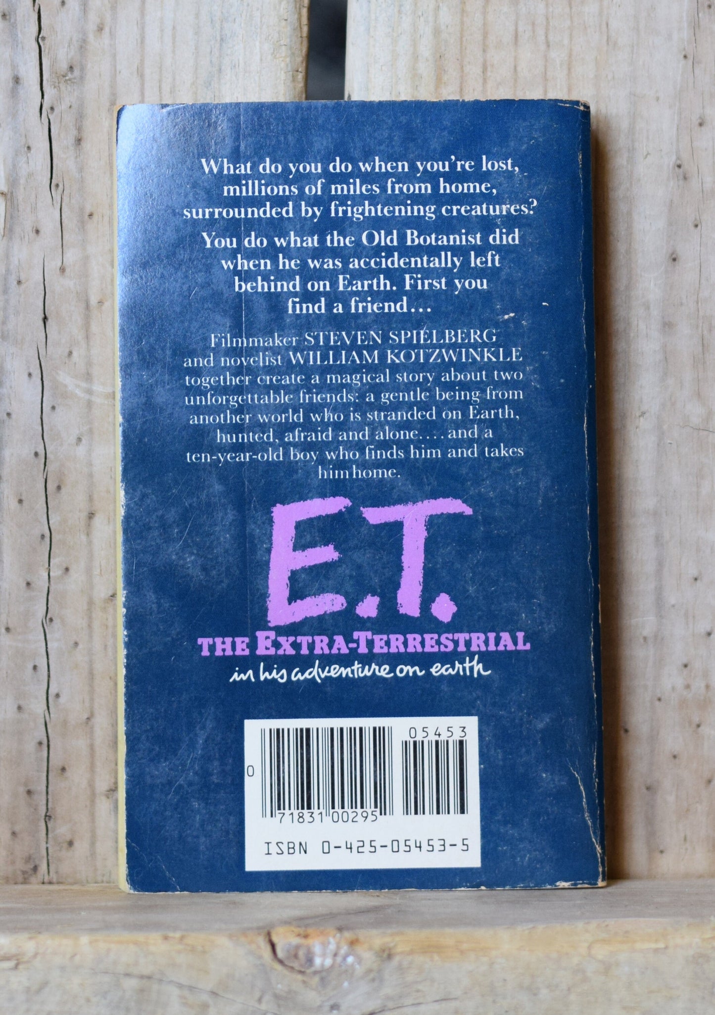 Vintage Sci-Fi Paperback Novel: William Kotzwinkle - E.T. The Extra Terrestrial