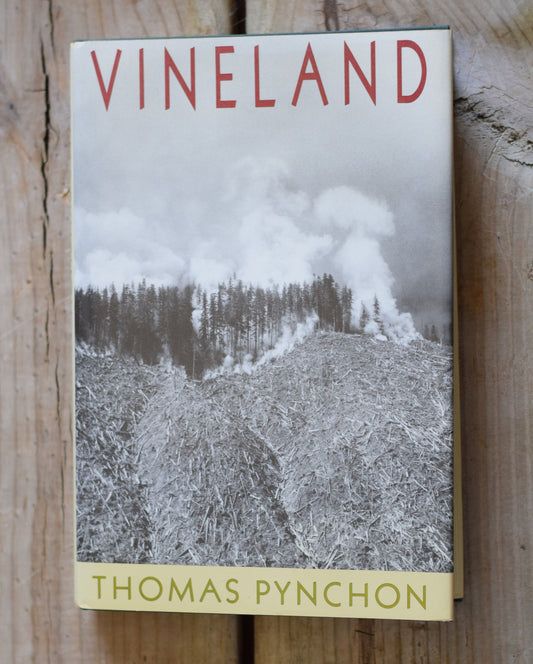 Vintage Fiction Hardback Novel: Thomas Pynchon - Vineland FIRST EDITION
