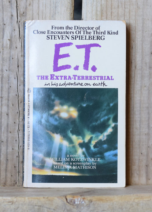 Vintage Sci-Fi Paperback Novel: William Kotzwinkle - E.T. The Extra Terrestrial