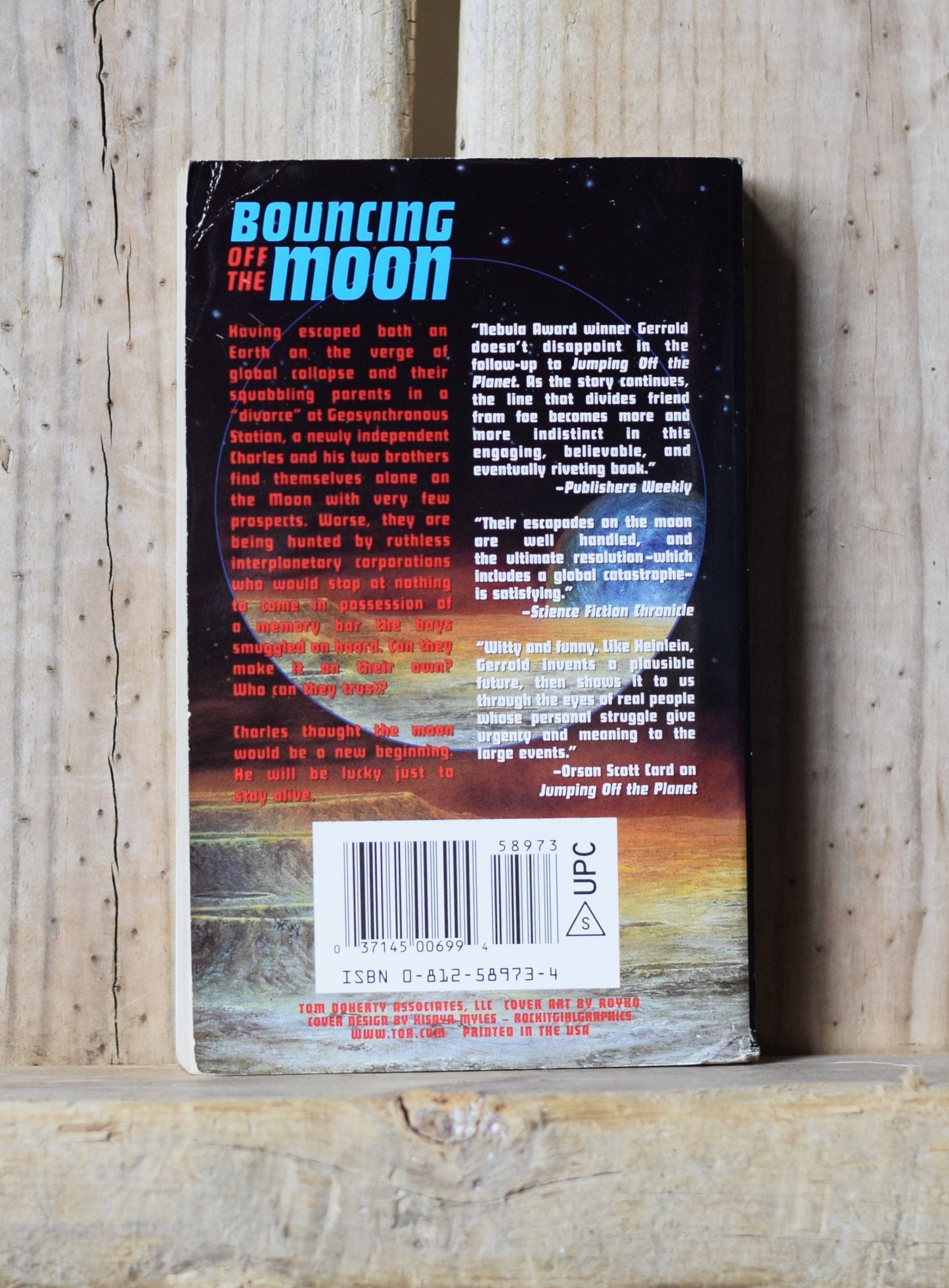 Vintage Sci-Fi Paperback Novel: David Gerrold - Bouncing Off the Moon